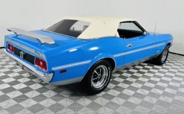 Ford-Mustang-1972-Blue-White-14