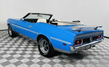 Ford-Mustang-1972-Blue-White-5