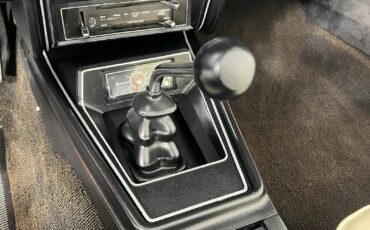 Ford-Mustang-1972-Coupe-11