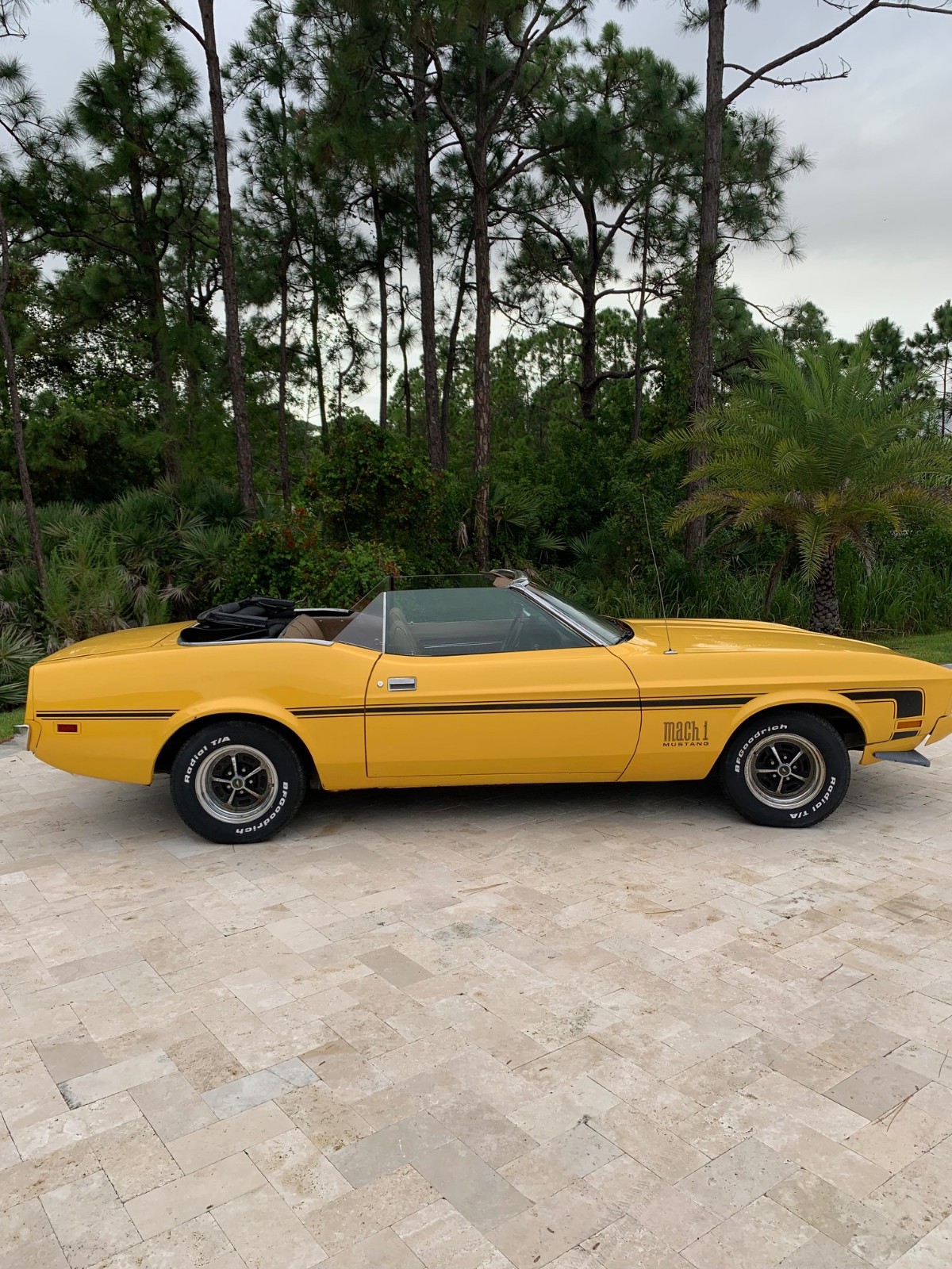 Ford-Mustang-1973-Convertible-11