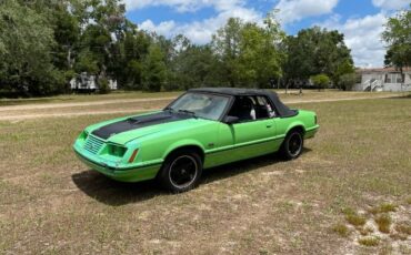 Ford-Mustang-1983-Green-11