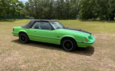 Ford-Mustang-1983-Green-7