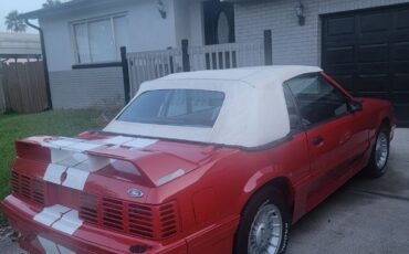 Ford-Mustang-1984-2