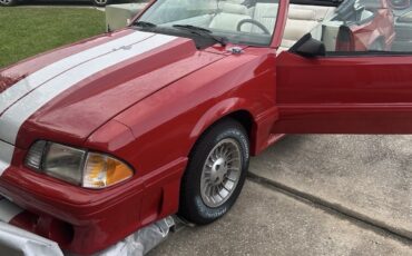 Ford-Mustang-1984-5