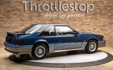Ford-Mustang-1987-Coupe-3