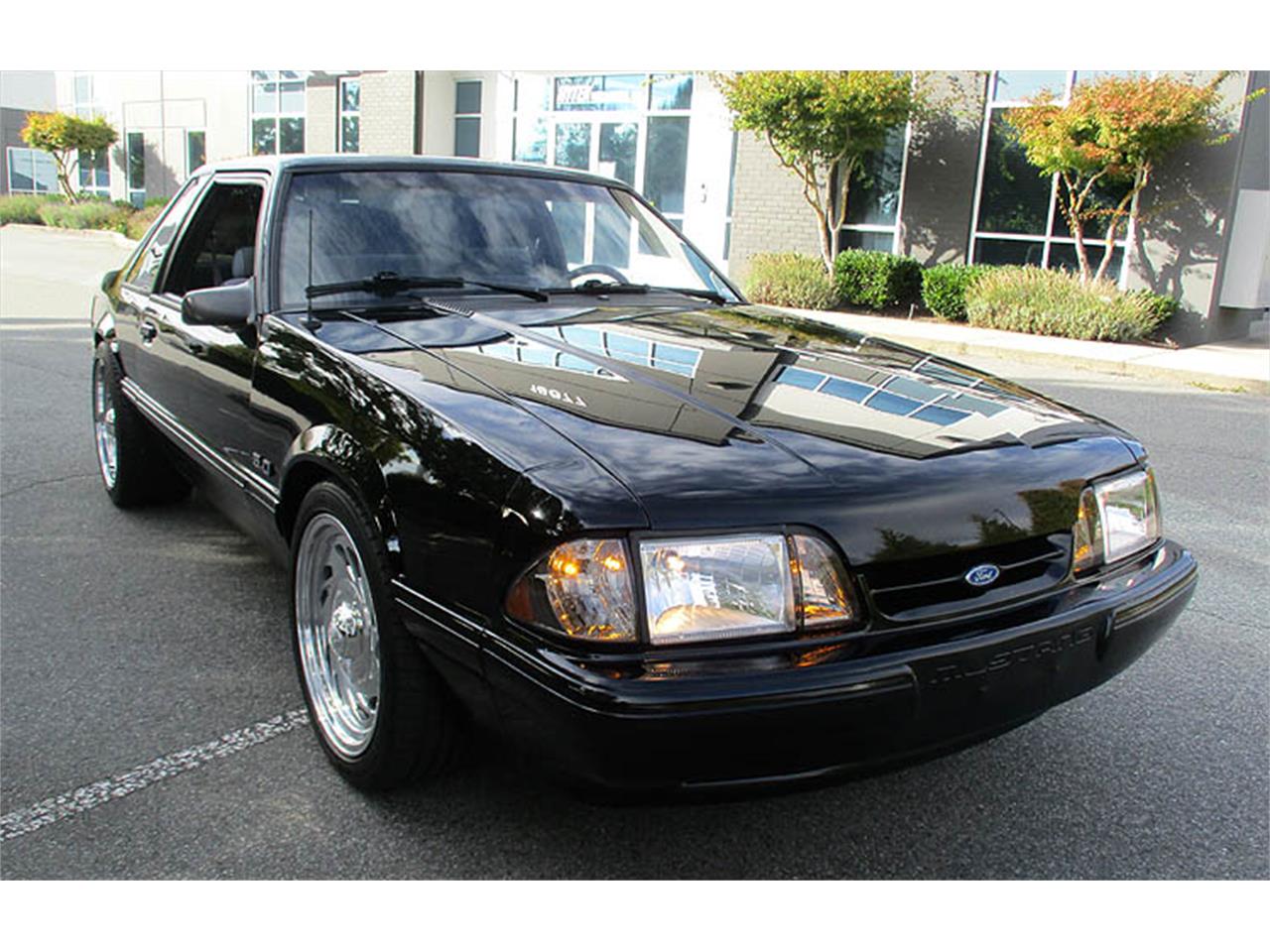 Ford-Mustang-1989-Black-Grey-12