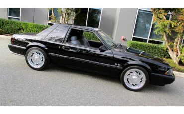 Ford-Mustang-1989-Black-Grey-13