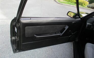 Ford-Mustang-1989-Black-Grey-20