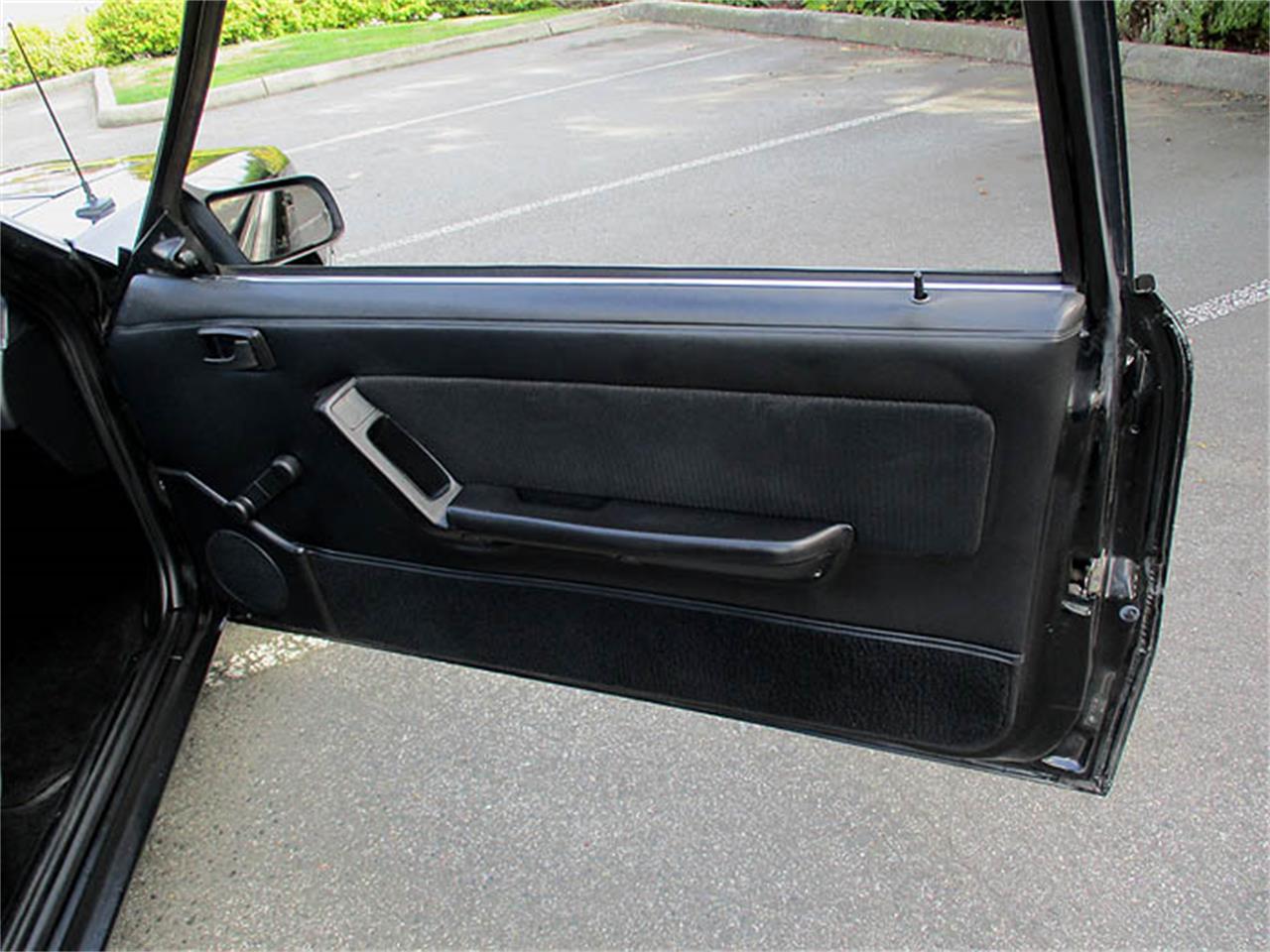Ford-Mustang-1989-Black-Grey-21