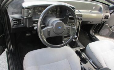 Ford-Mustang-1989-Black-Grey-24