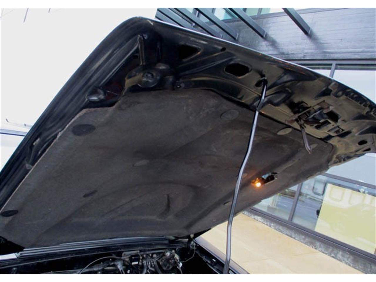 Ford-Mustang-1989-Black-Grey-30