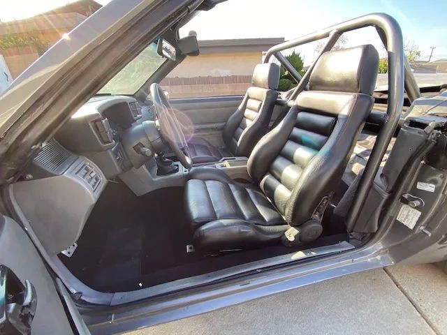 Ford-Mustang-1989-Convertible-18