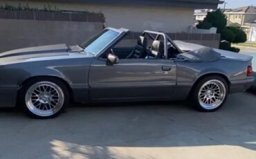 Ford-Mustang-1989-Convertible-29