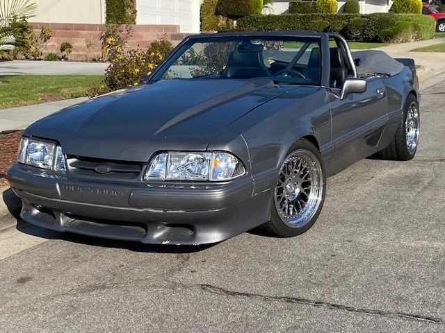 Ford-Mustang-1989-Convertible-5
