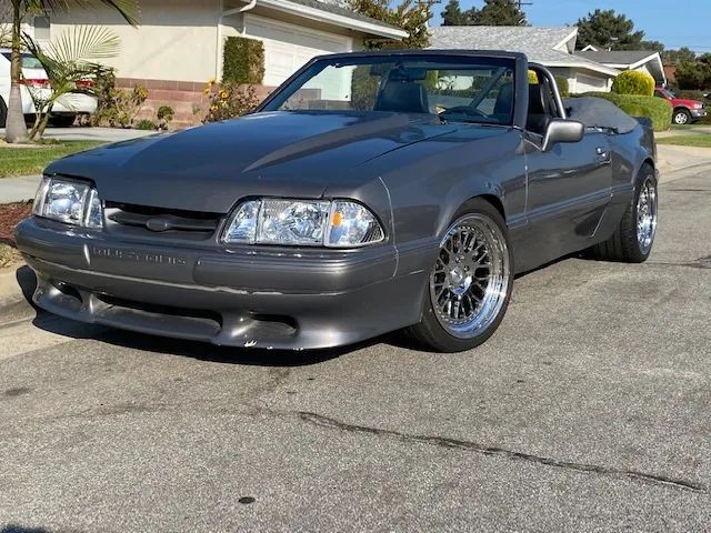 Ford-Mustang-1989-Convertible-6