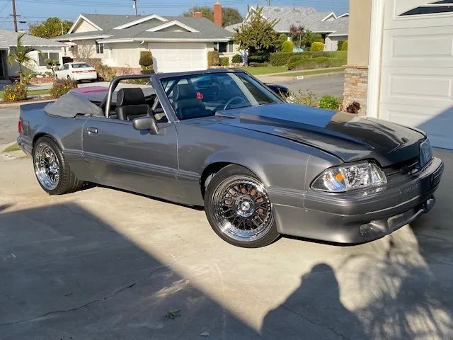 Ford-Mustang-1989-Convertible-7