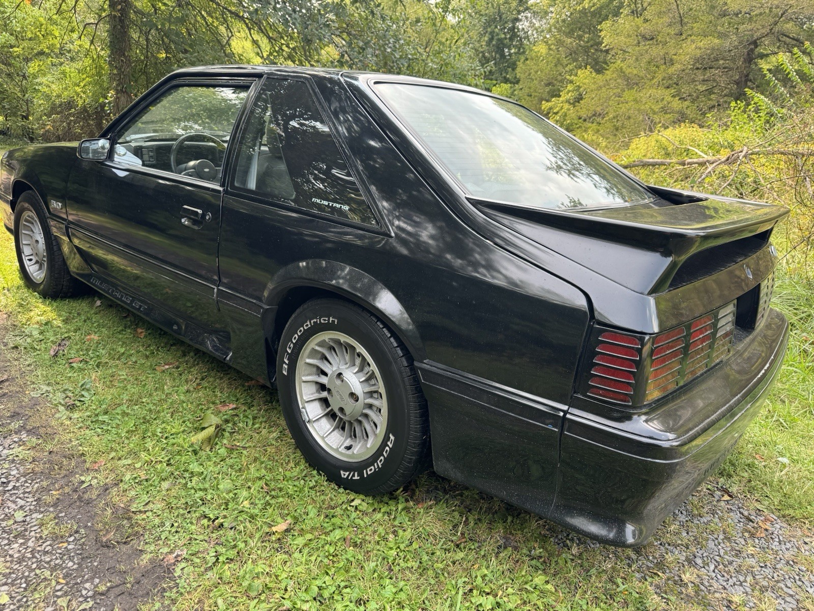 Ford-Mustang-1989-Hatchback-21
