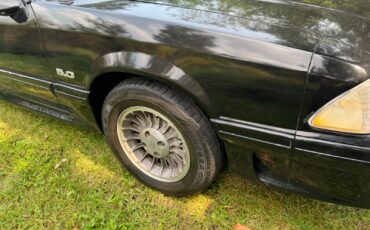 Ford-Mustang-1989-Hatchback-28