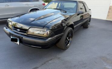 Ford-Mustang-1989-Night-Hawk-Black-Black