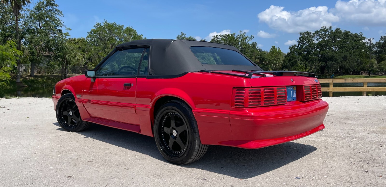 Ford-Mustang-1990-Convertible-11