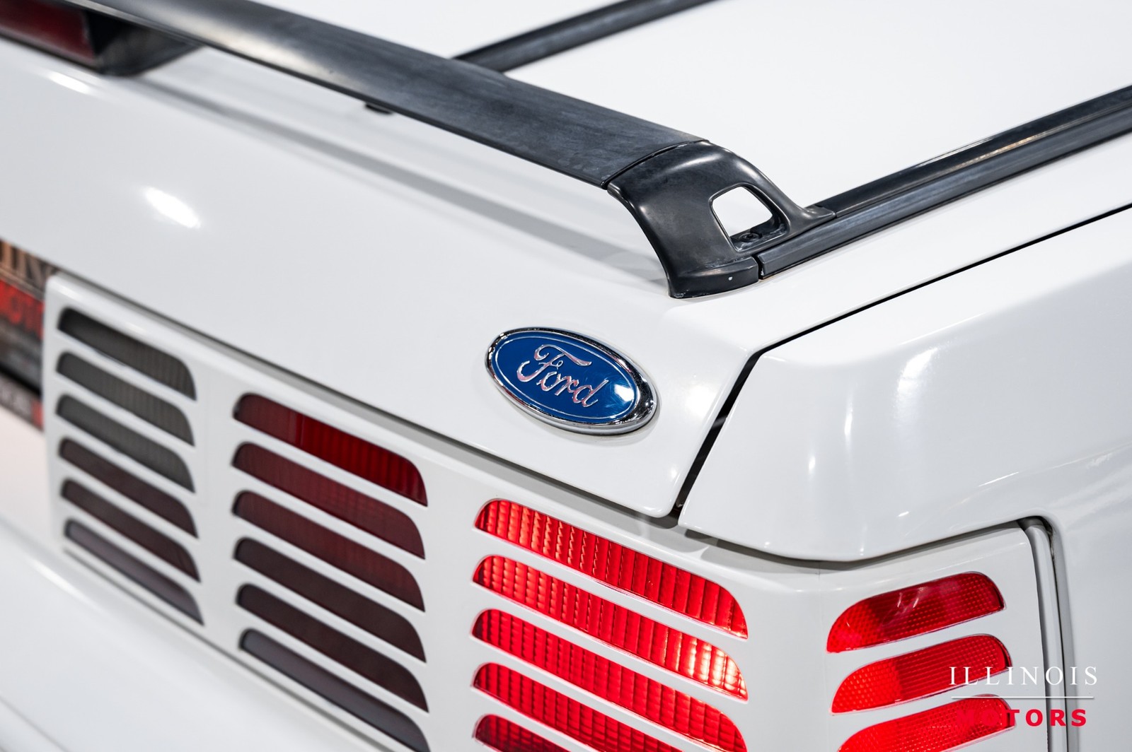 Ford-Mustang-1990-Convertible-12