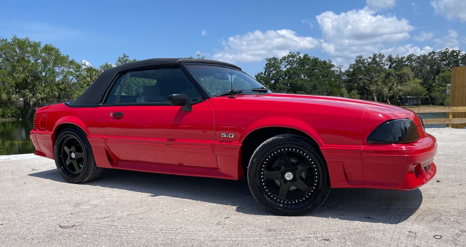 Ford-Mustang-1990-Convertible-16