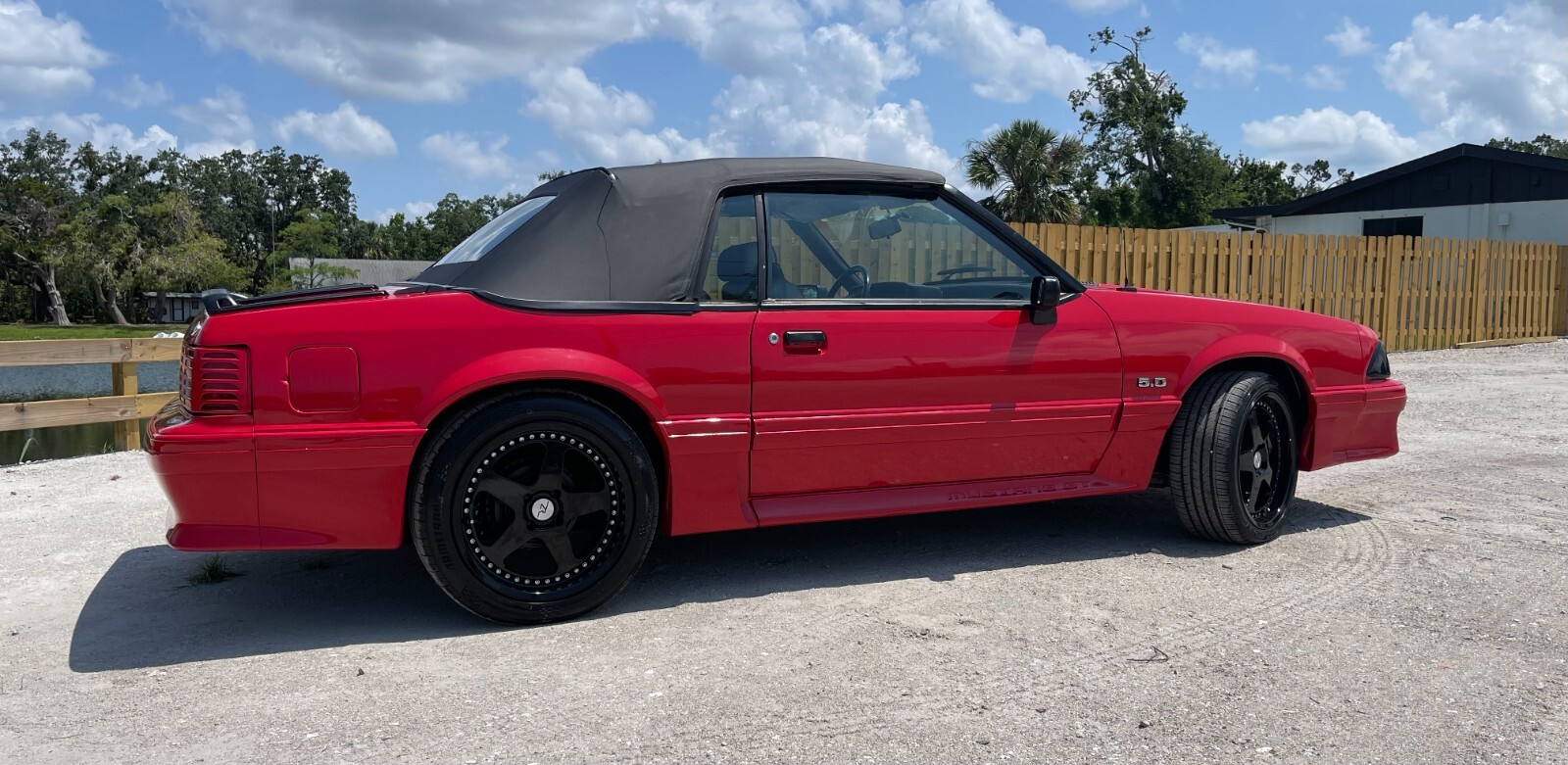 Ford-Mustang-1990-Convertible-17