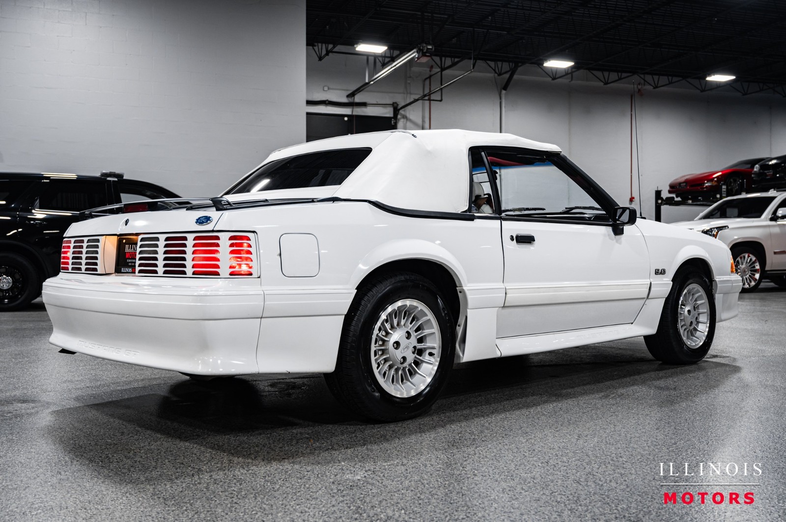 Ford-Mustang-1990-Convertible-35