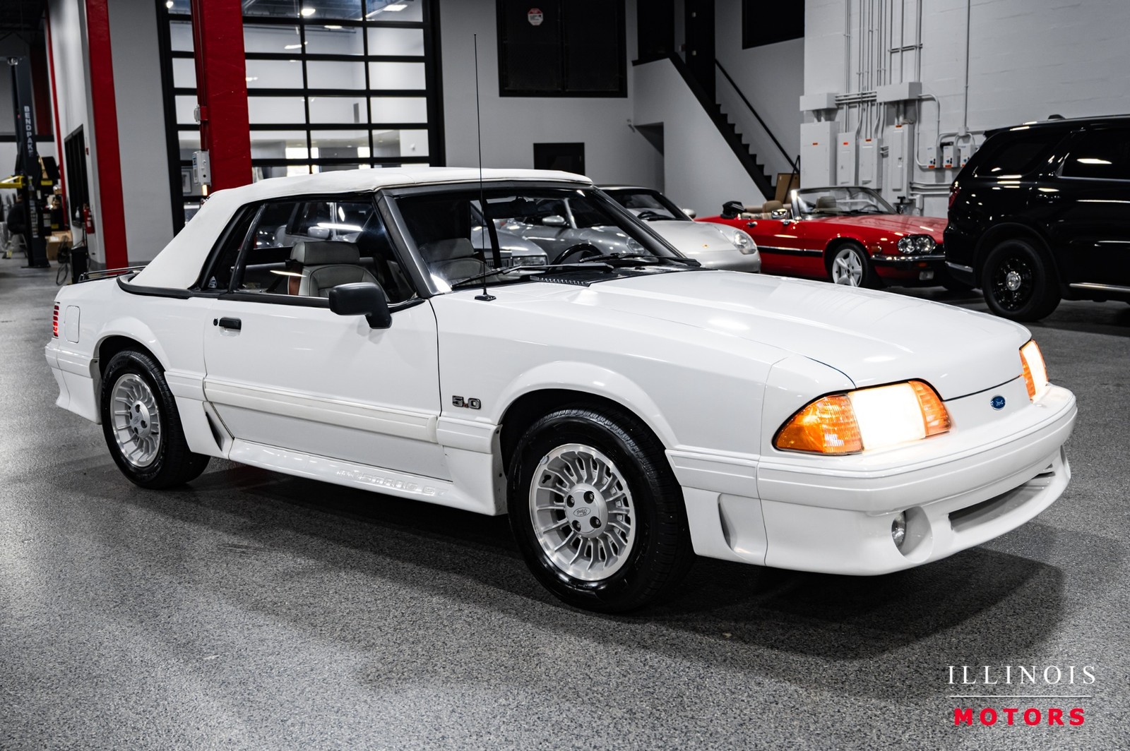 Ford-Mustang-1990-Convertible-36
