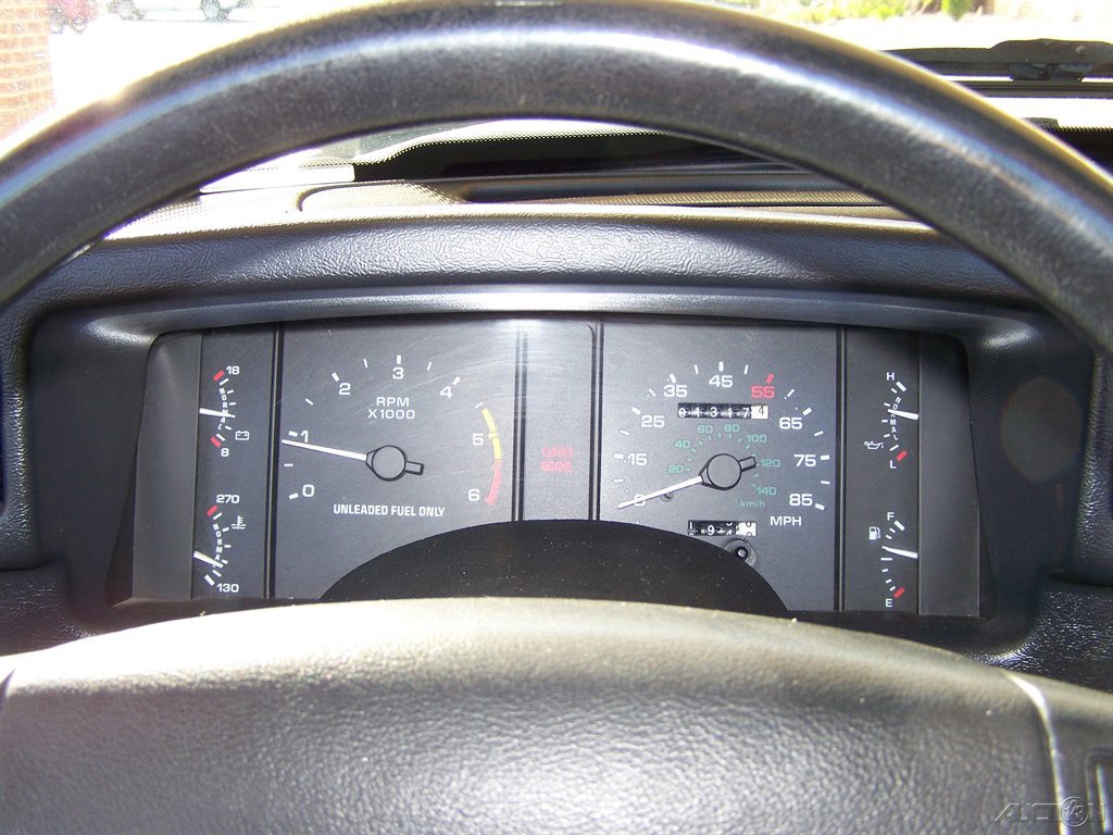 Ford-Mustang-1992-Convertible-11