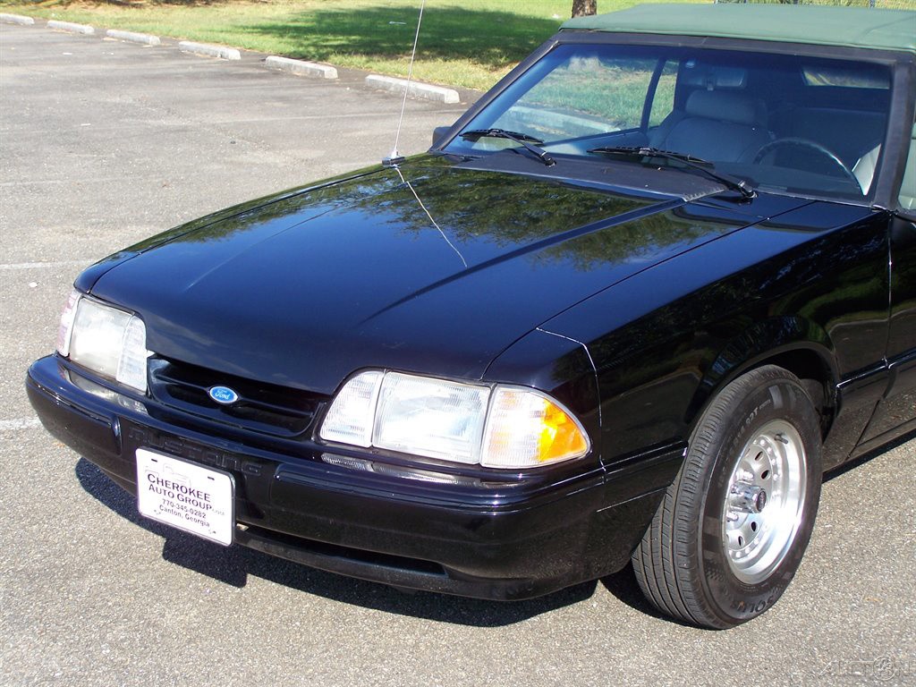 Ford-Mustang-1992-Convertible-16