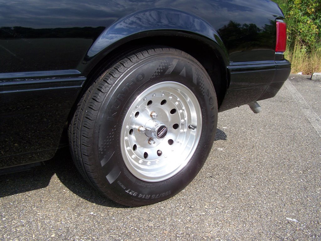 Ford-Mustang-1992-Convertible-17
