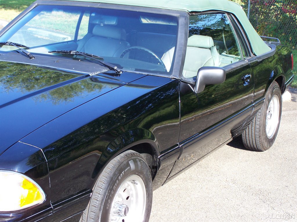 Ford-Mustang-1992-Convertible-18