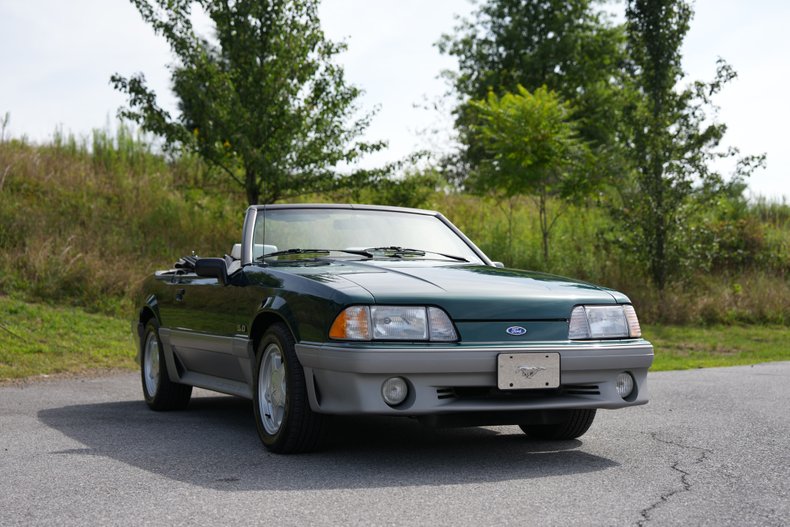 Ford-Mustang-1992-Emerrald-Green-Metal-White-12