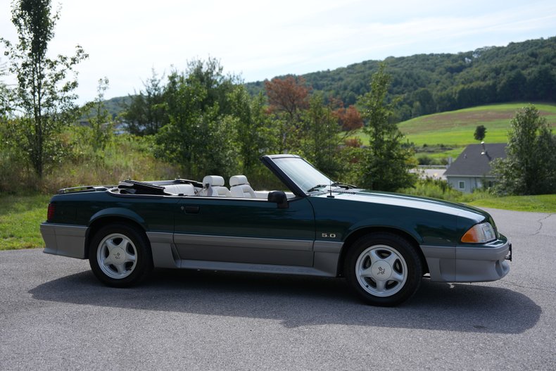 Ford-Mustang-1992-Emerrald-Green-Metal-White-16