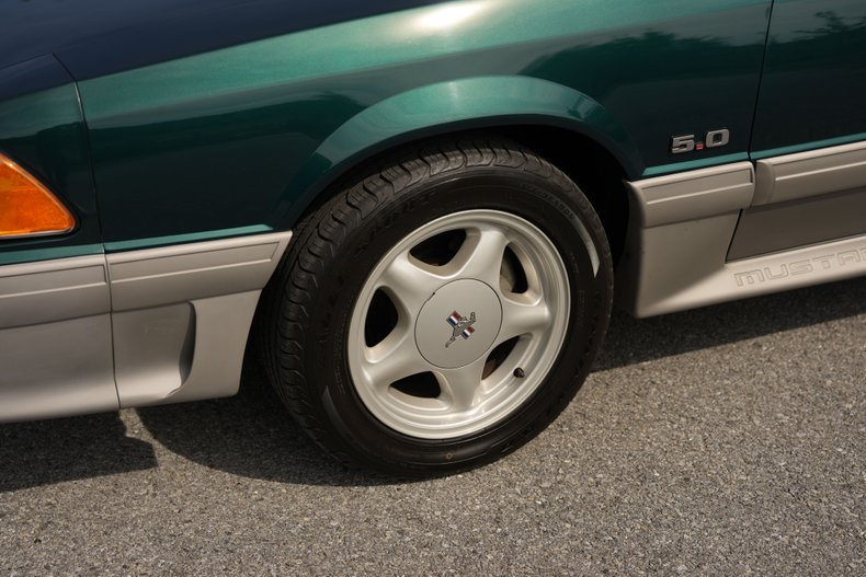 Ford-Mustang-1992-Emerrald-Green-Metal-White-23