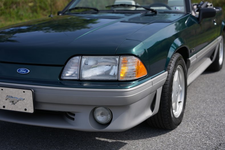 Ford-Mustang-1992-Emerrald-Green-Metal-White-25