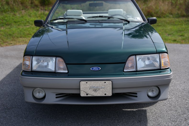 Ford-Mustang-1992-Emerrald-Green-Metal-White-26