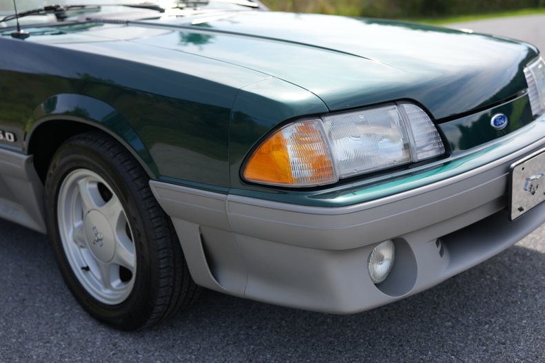 Ford-Mustang-1992-Emerrald-Green-Metal-White-29