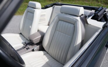 Ford-Mustang-1992-Emerrald-Green-Metal-White-38