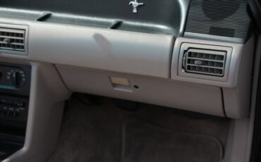 Ford-Mustang-1992-Emerrald-Green-Metal-White-42