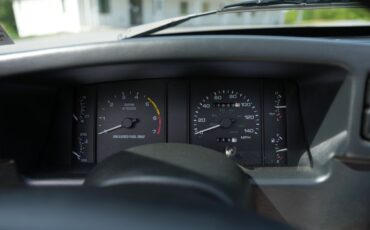 Ford-Mustang-1992-Emerrald-Green-Metal-White-48