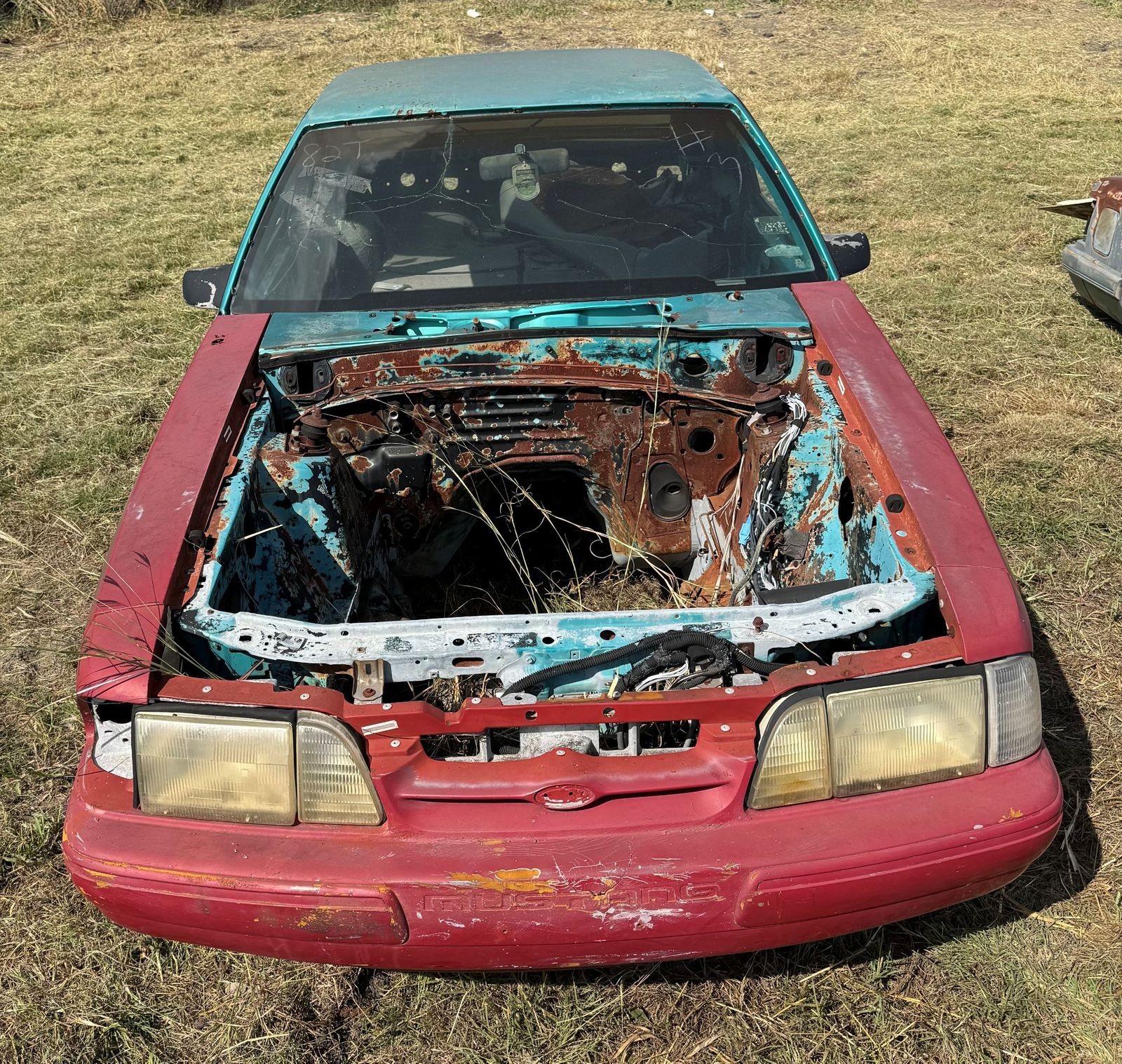 Ford-Mustang-1992-Hatchback-2