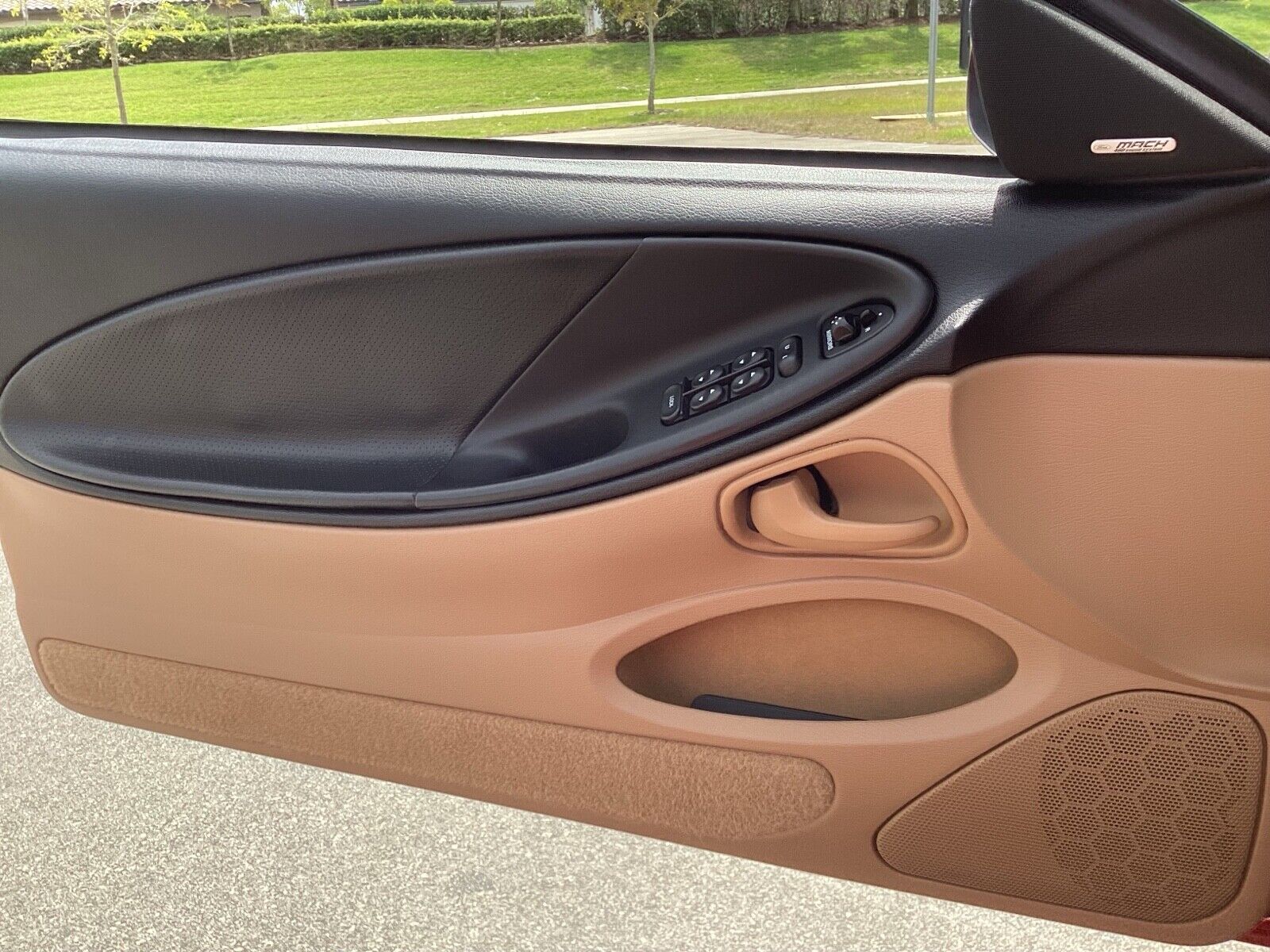Ford-Mustang-1994-Convertible-24