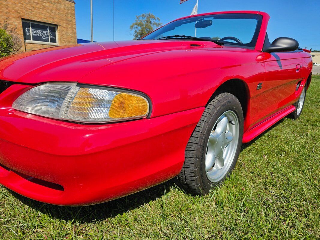 Ford-Mustang-1995-1