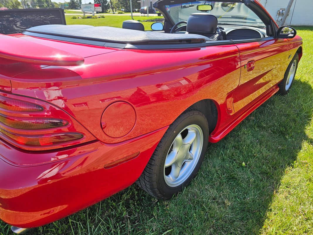 Ford-Mustang-1995-14