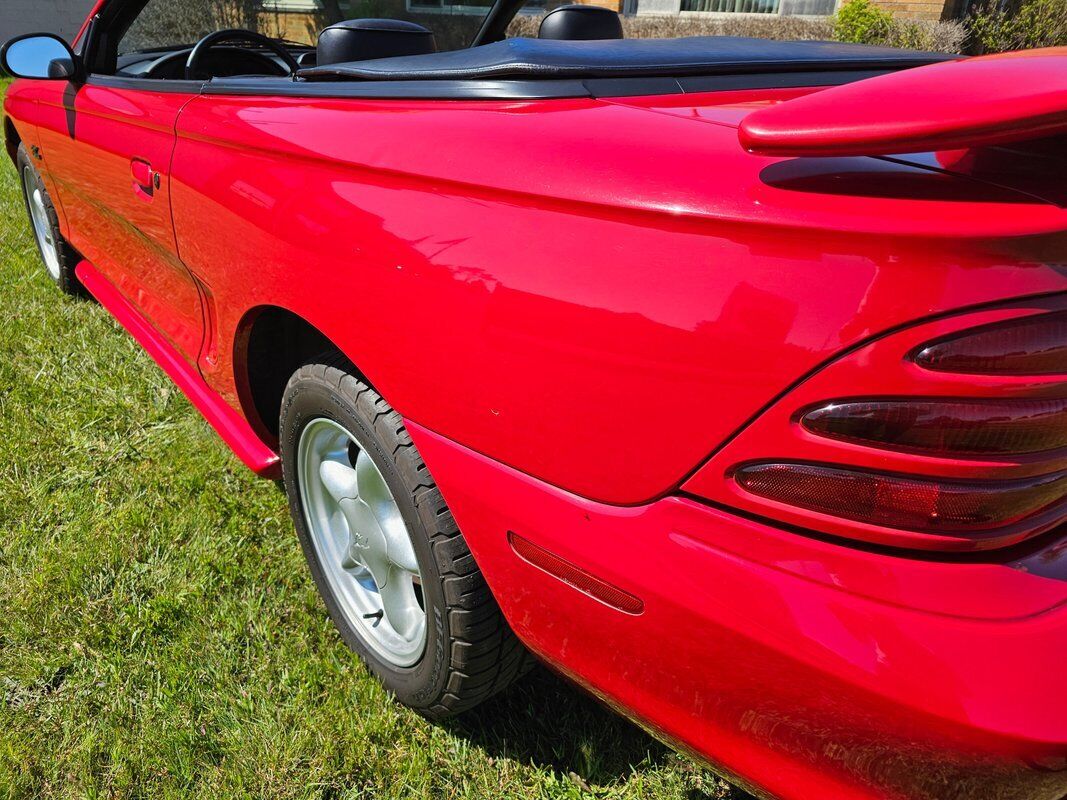 Ford-Mustang-1995-9