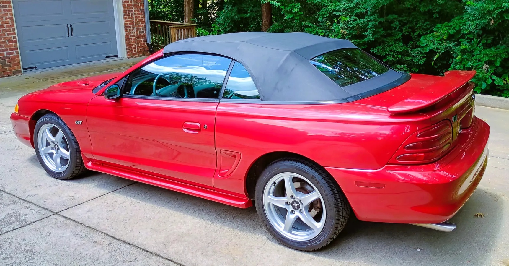Ford-Mustang-1995-Laser-Red-Gray-11