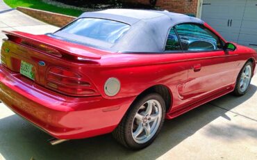 Ford-Mustang-1995-Laser-Red-Gray-12
