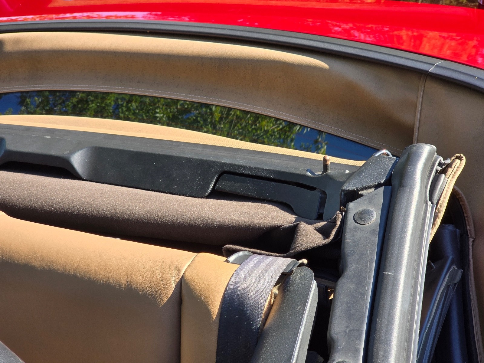 Ford-Mustang-1996-Convertible-22